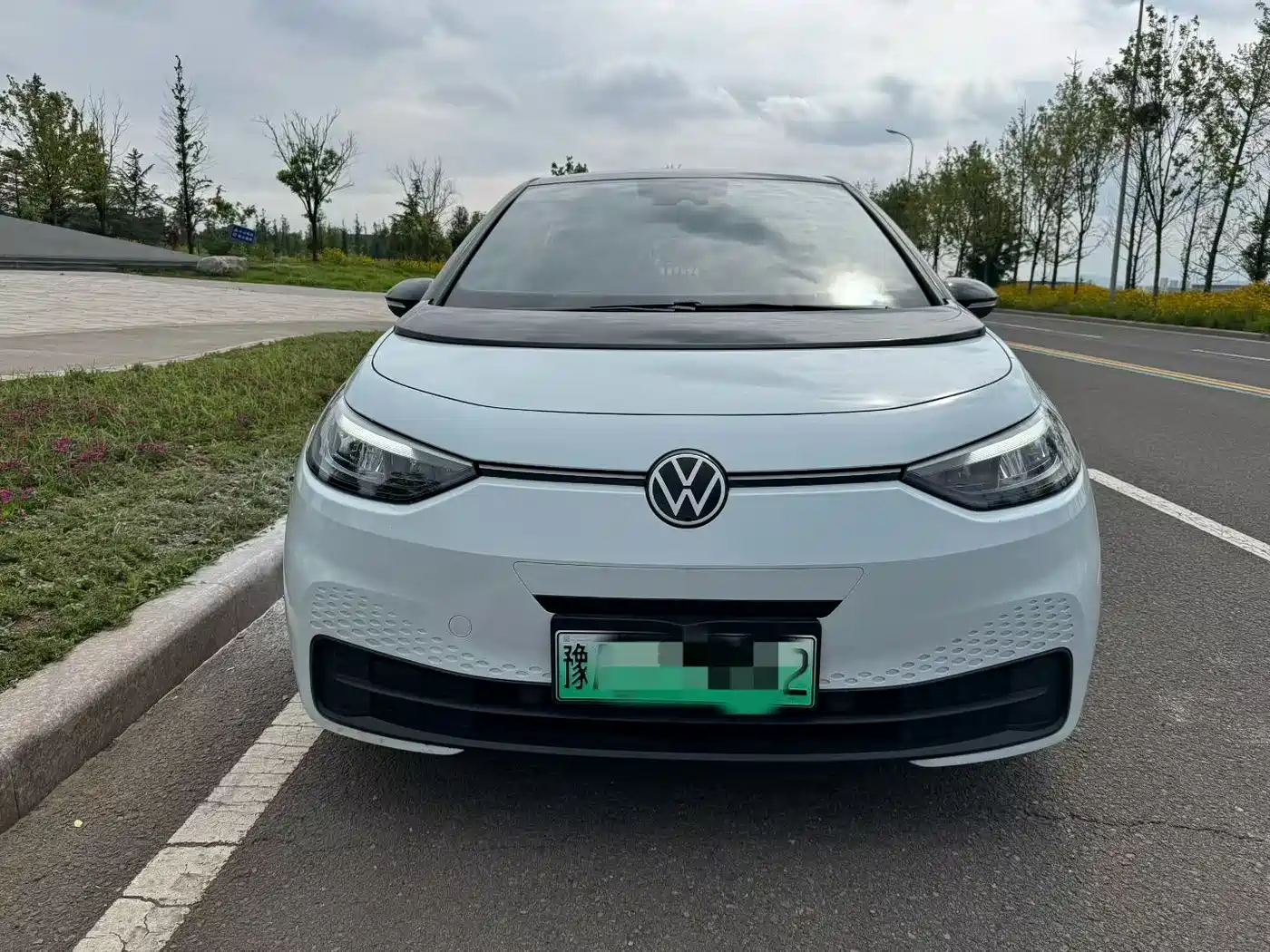 Volkswagen ID.3 2023 Pure Smart Edition фото 2