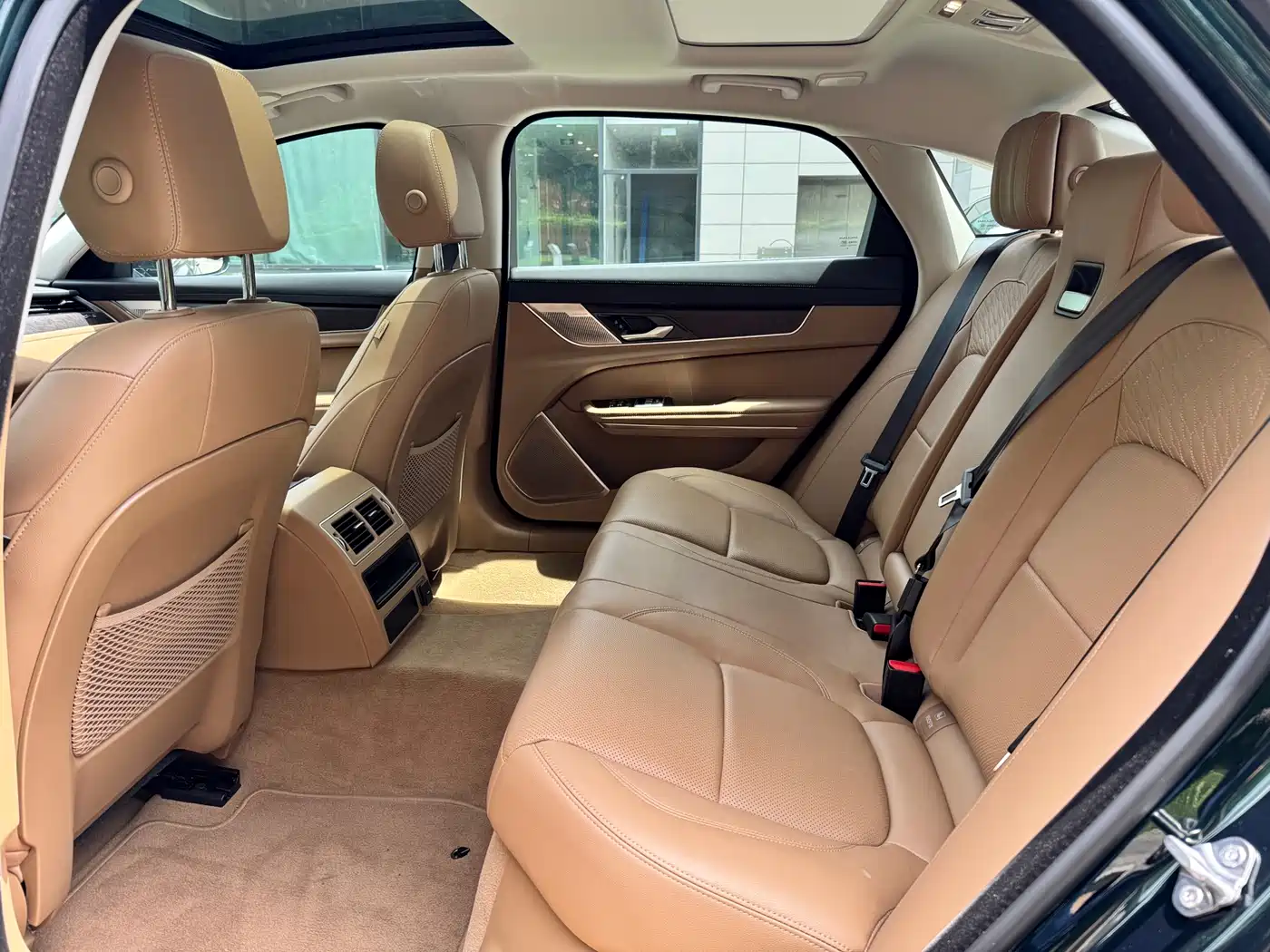 Jaguar XFL 2025 2025 2.0T P250 FWD Luxury Edition