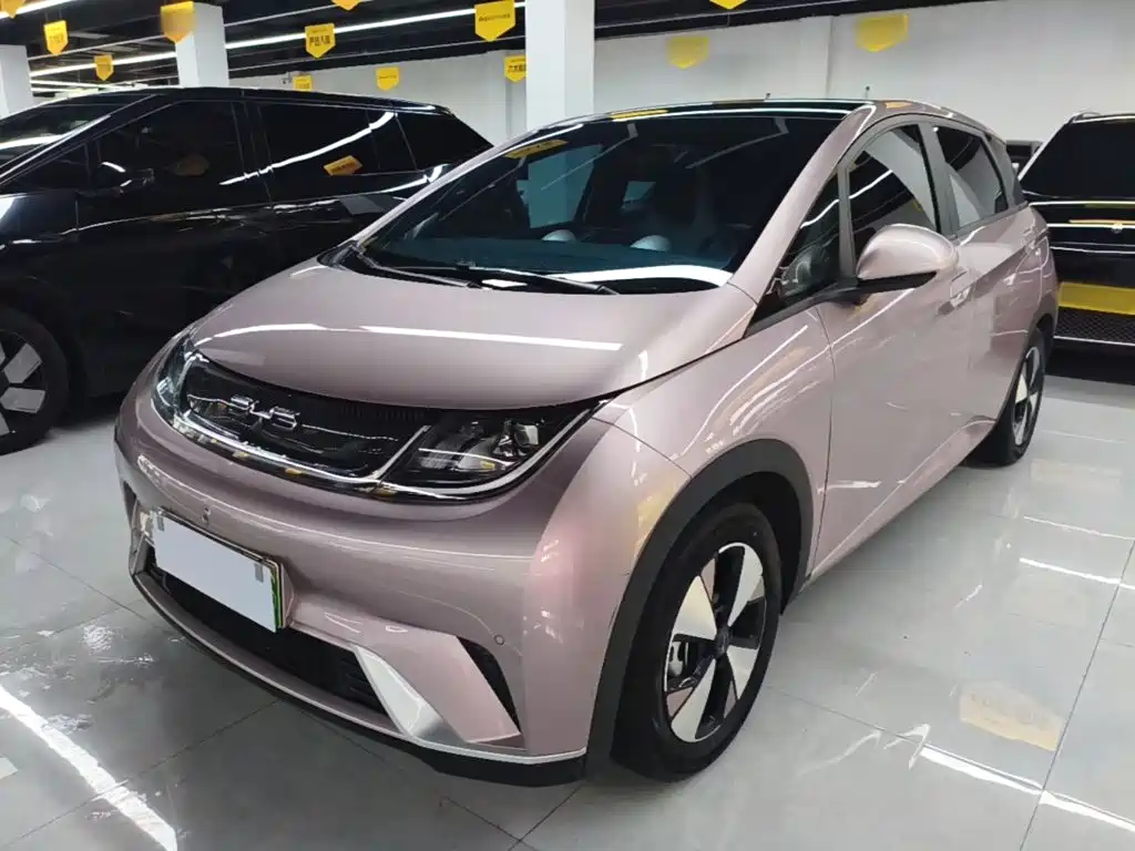 BYD Dolphin 2023 420km Fashion Edition