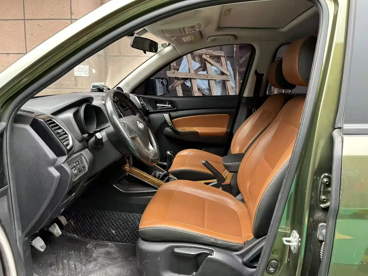 Changan Oshan Changan Oushang CX70 2016 2016 1.6L Manual Luxury