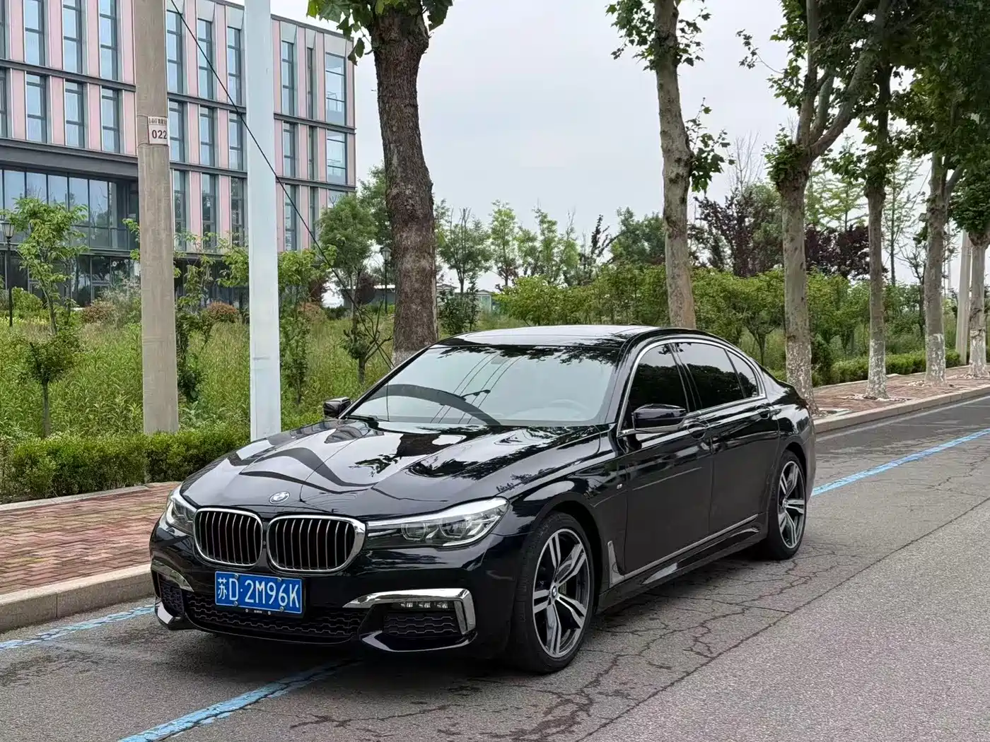 BMW 7 Series 2018 730Li Leading Type M Sport Package