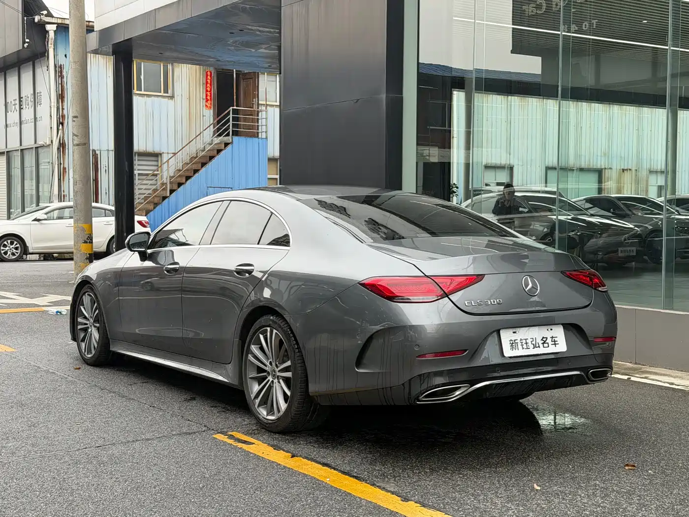 MERCEDES-BENZ CLS