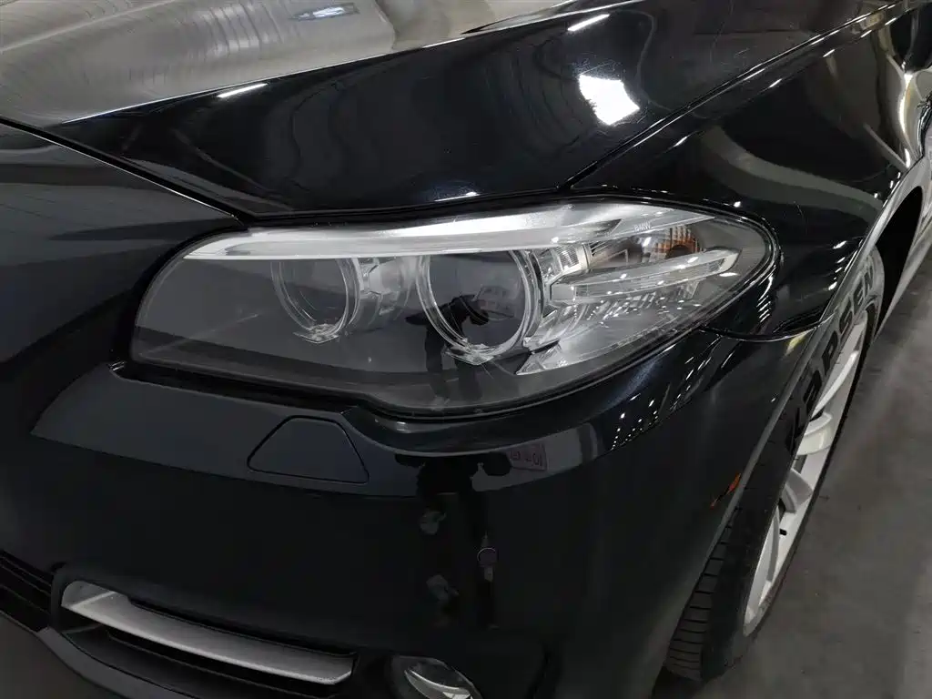 BMW 5 Series 2017 520Li Classic Edition фото 7