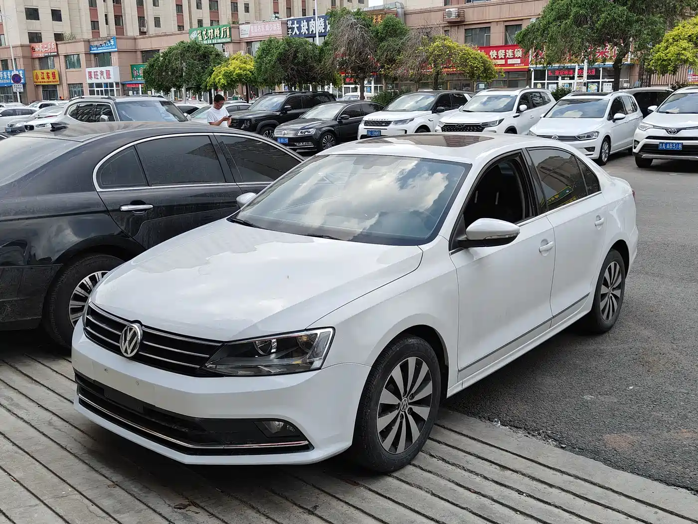 Volkswagen Sagitar 2018 1.6L Automatic Comfort
