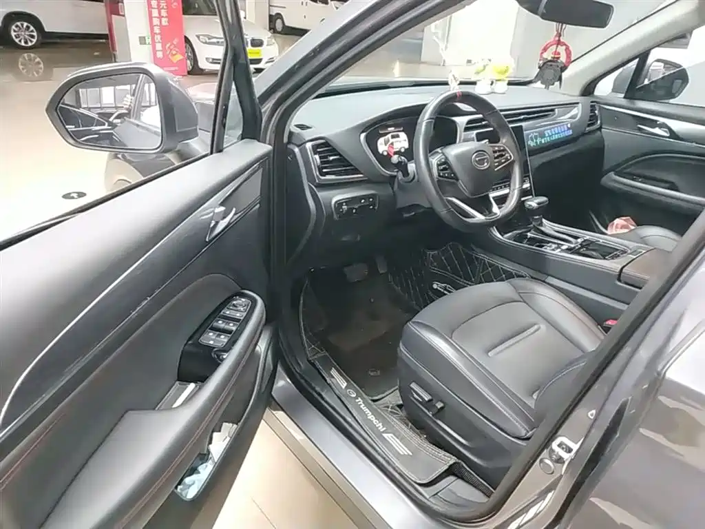 GAC Trumpchi Trumpchi GS4 PLUS 2022 390T Automatic Galaxy Edition фото 16
