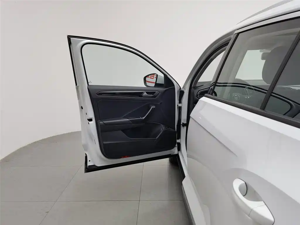 Volkswagen T-ROC 2021 280TSI DSG 2WD Comfort Connected фото 8