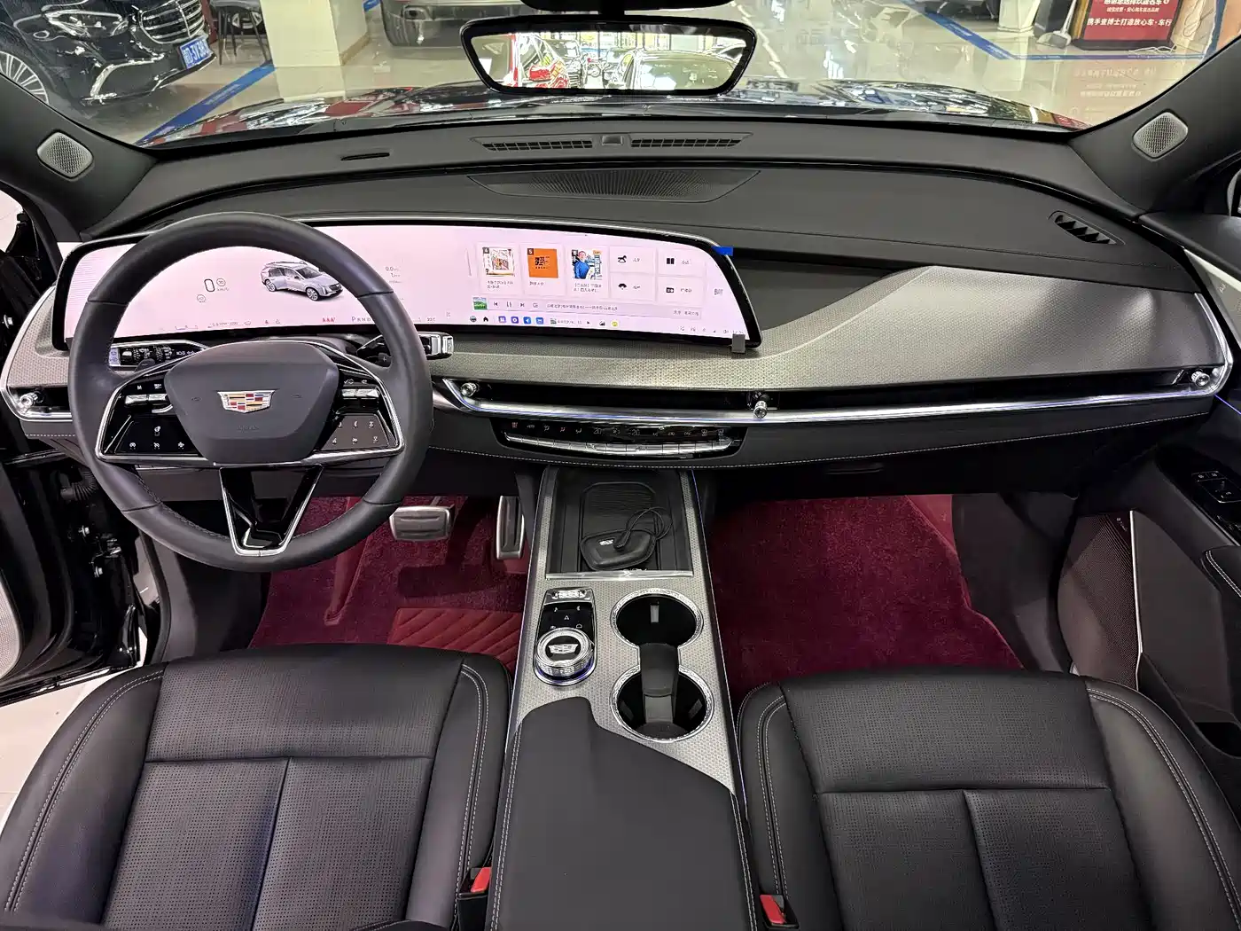 Cadillac XT5 2025 2.0T Luxury фото 7