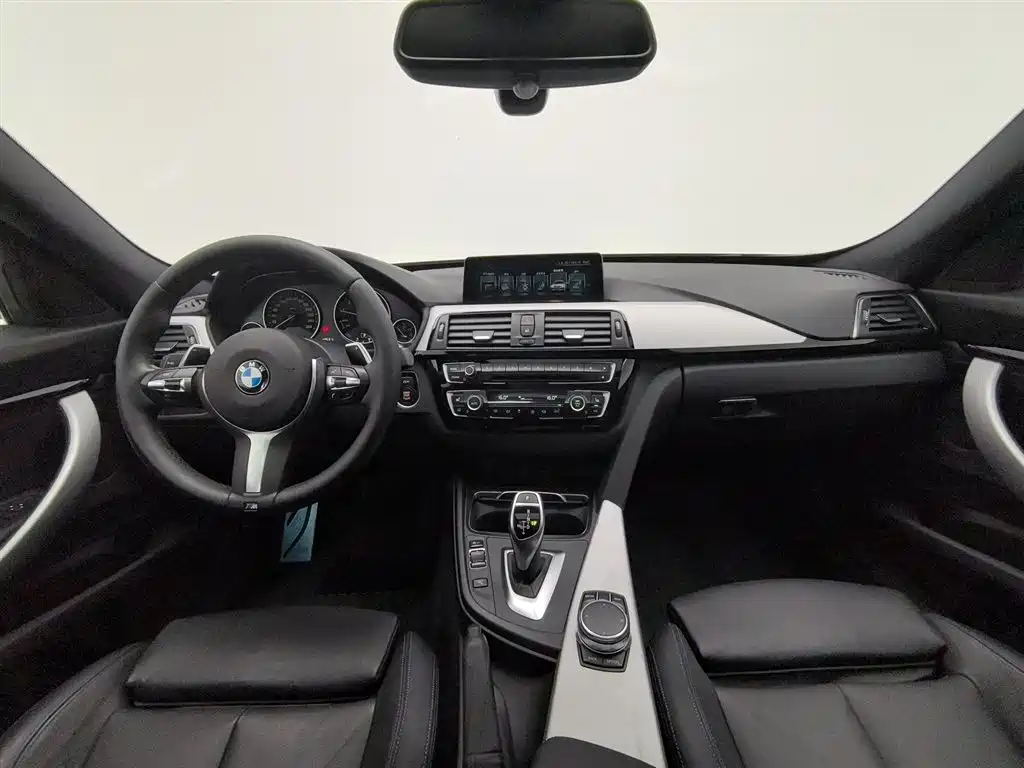 BMW 3 Series GT 2017 330i xDrive M Sport фото 5