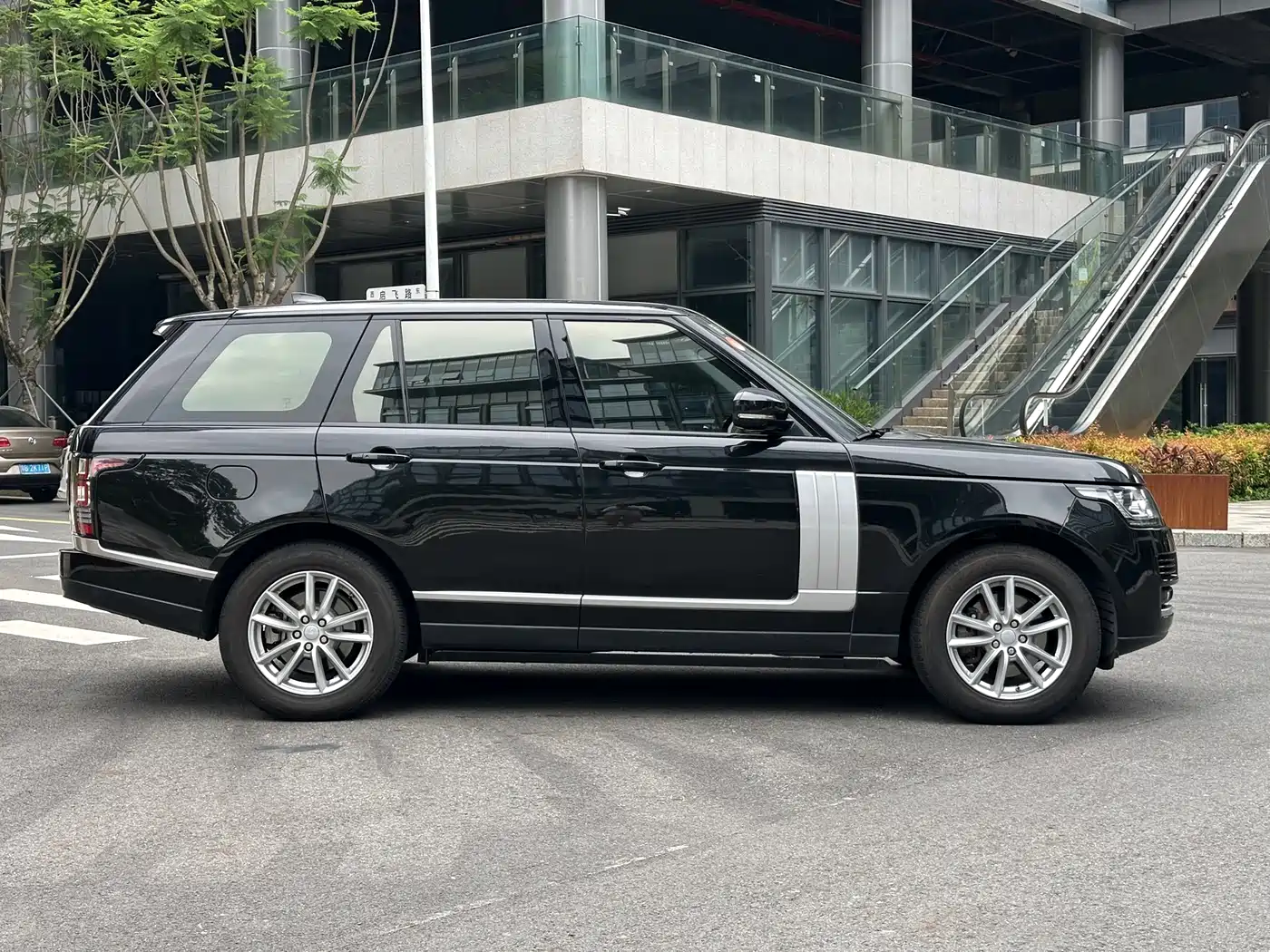 Land Rover Range Rover 2017 3.0 SC V6 Vogue фото 5