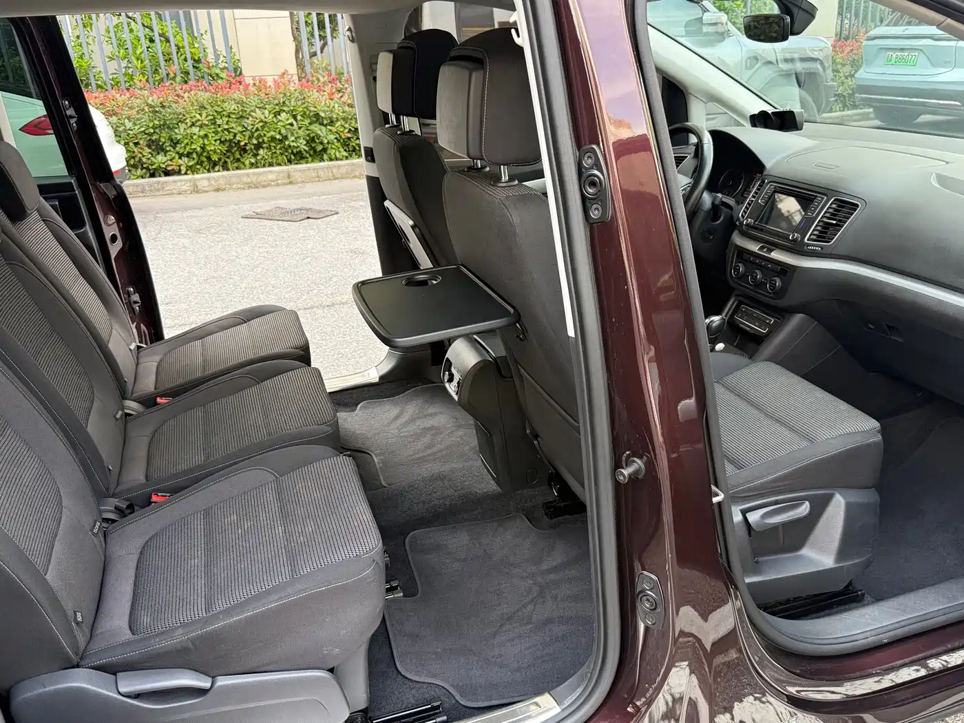 Volkswagen Sharan 2018 380TSI Comfort 7-Seater фото 14