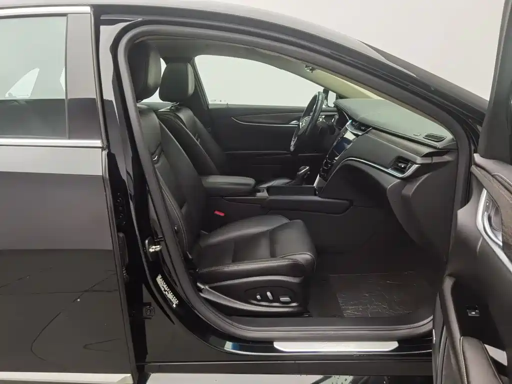 Photo 23 - Cadillac XTS