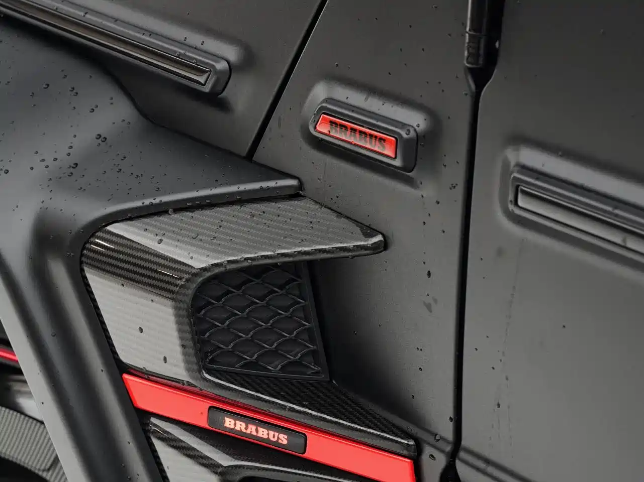 Mercedes-Benz G-Class AMG 2019 Facelift AMG G 63 фото 16