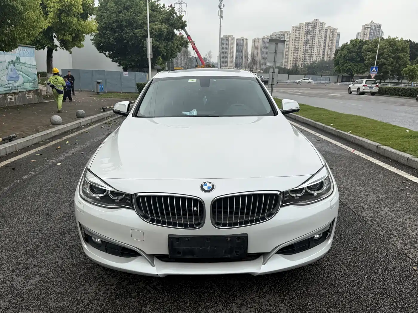 BMW 3 Series GT 2013 320i Style Design Package фото 2
