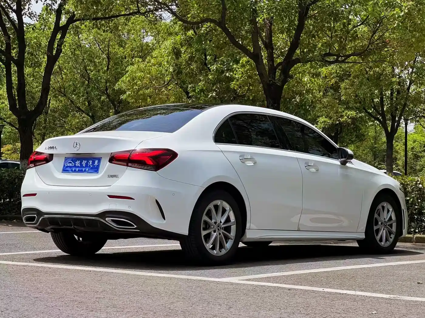 Mercedes-Benz A-Class 2023 A 200 L Fashion фото 5