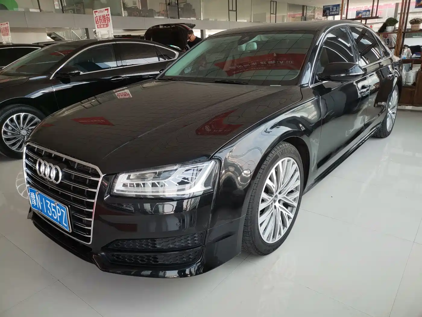 Audi A8 2017 A8L 45 TFSI quattro Excellence Pioneer Edition фото 3