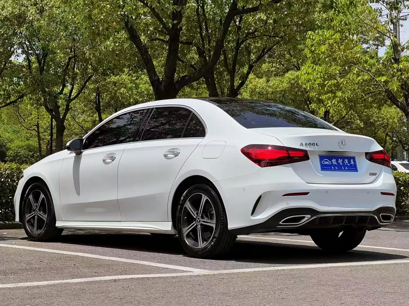 Mercedes-Benz A-Class 2025 A 200 L Fashion Edition фото 7