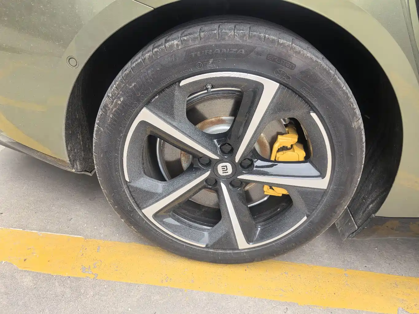 XIAOMI CAR XIAOMI SU7