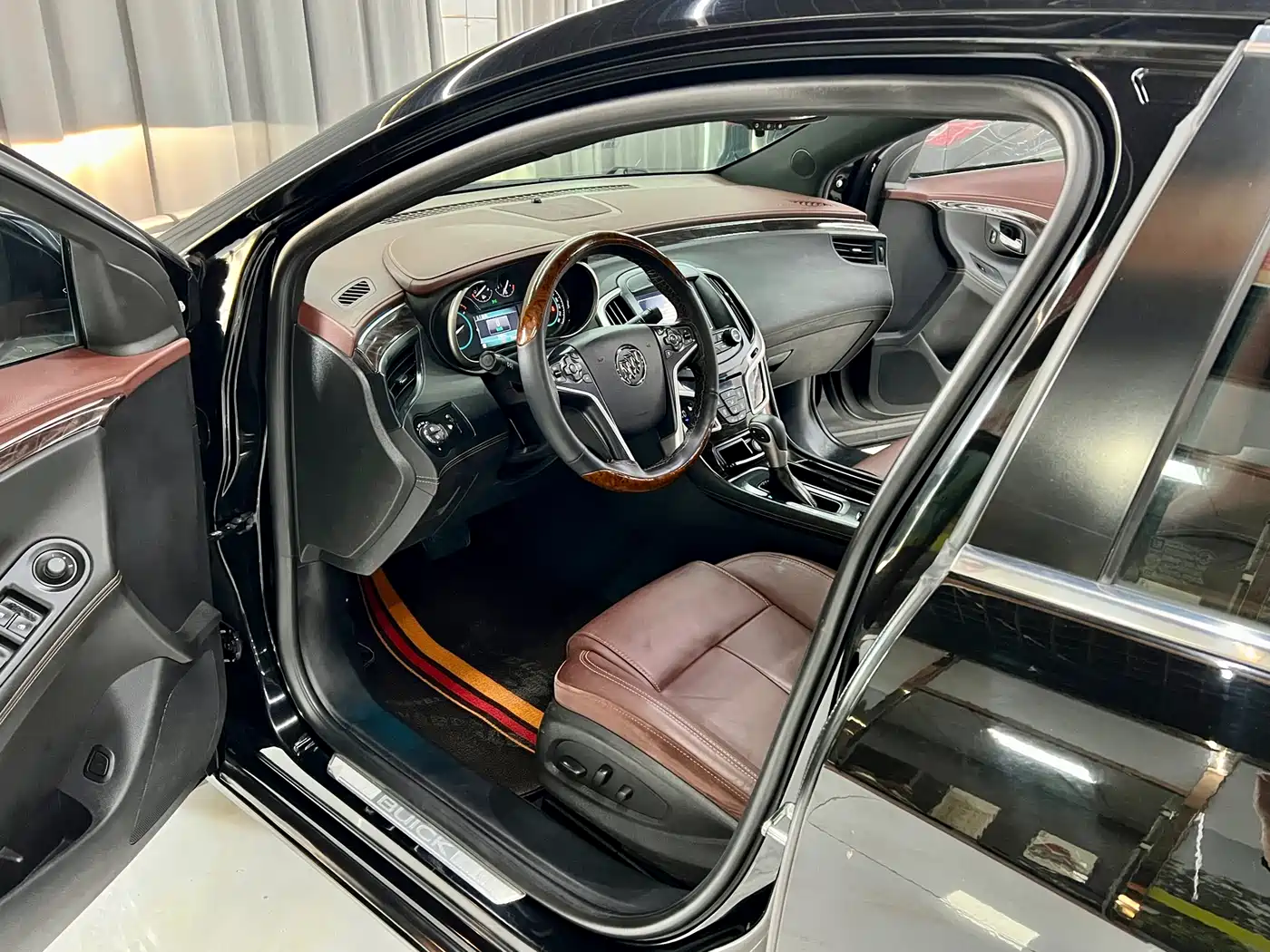 Buick LaCrosse 2013 2.4L SIDI Elite Comfort фото 9