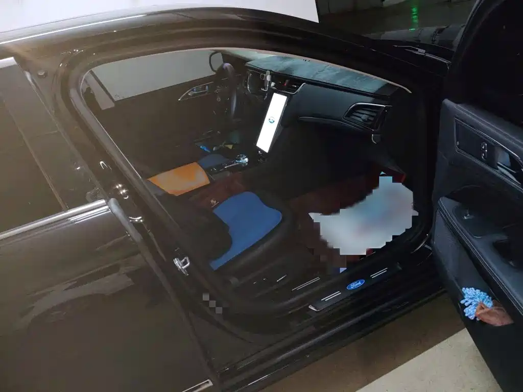 Ford Taurus 2021 2019 EcoBoost 245 Premium Edition