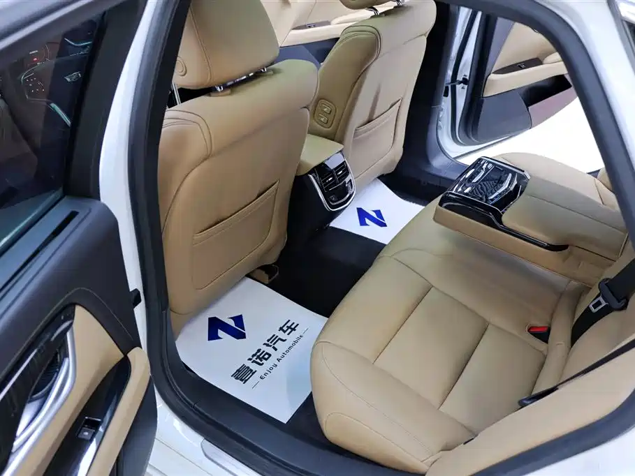 Cadillac XTS 2018 28T Luxury Model фото 31