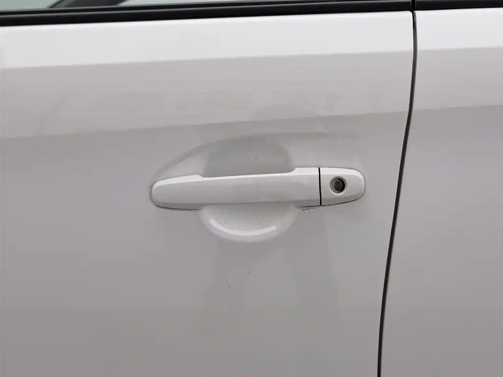 Toyota YARiS L Zhi Xuan 2021 1.5L CVT Leading Edition фото 18