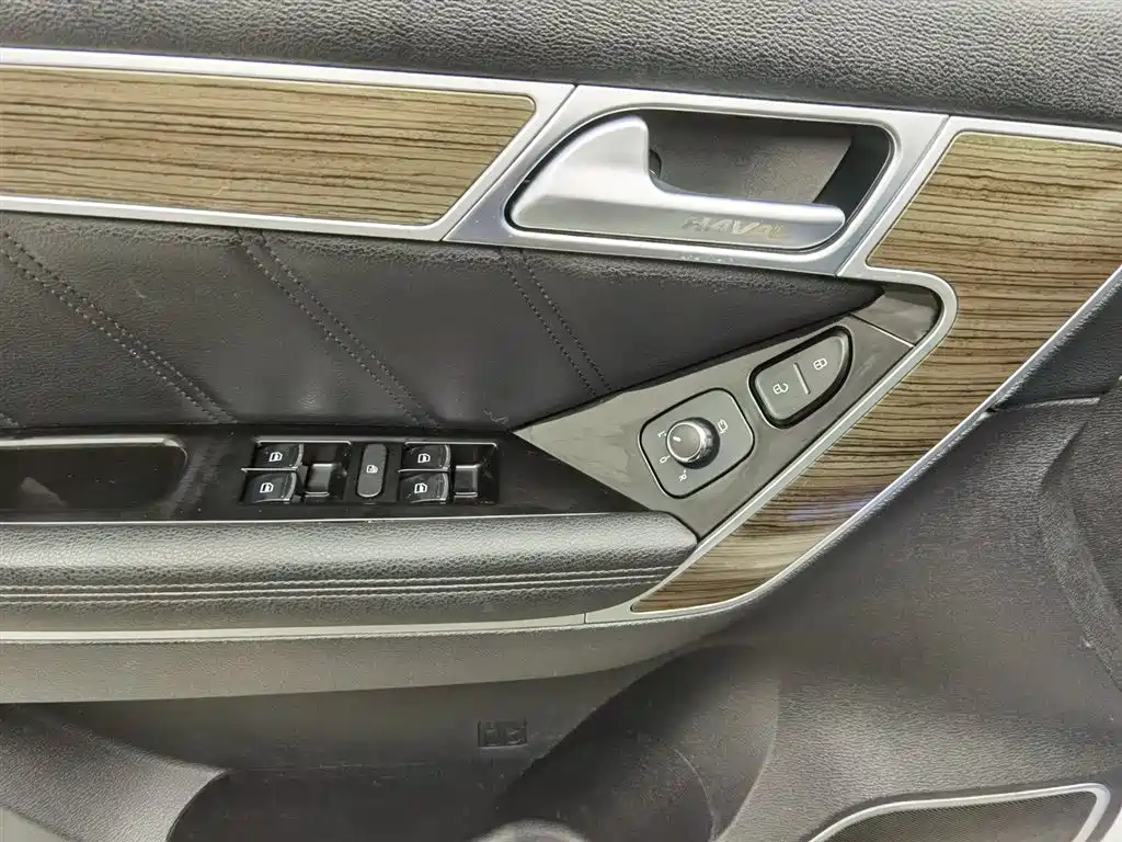 Haval H6 Coupe 2016 Blue Label 1.5T Automatic 2WD Elite фото 9