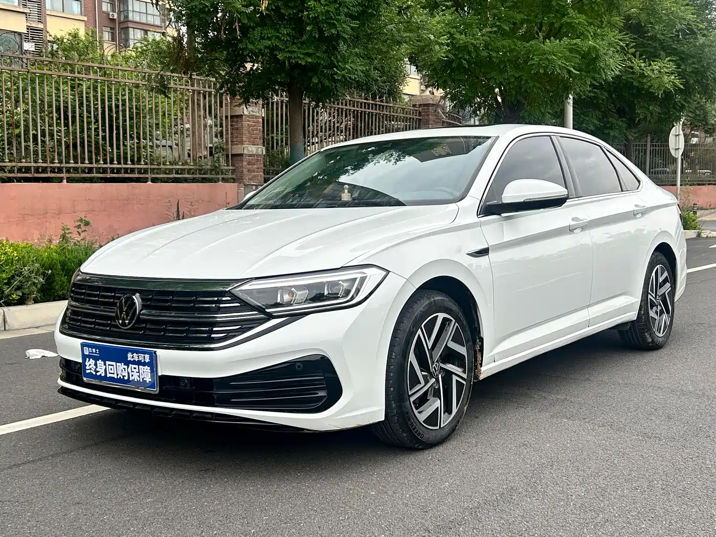 Volkswagen Sagitar 2023 300TSI DSG Surpassing Edition