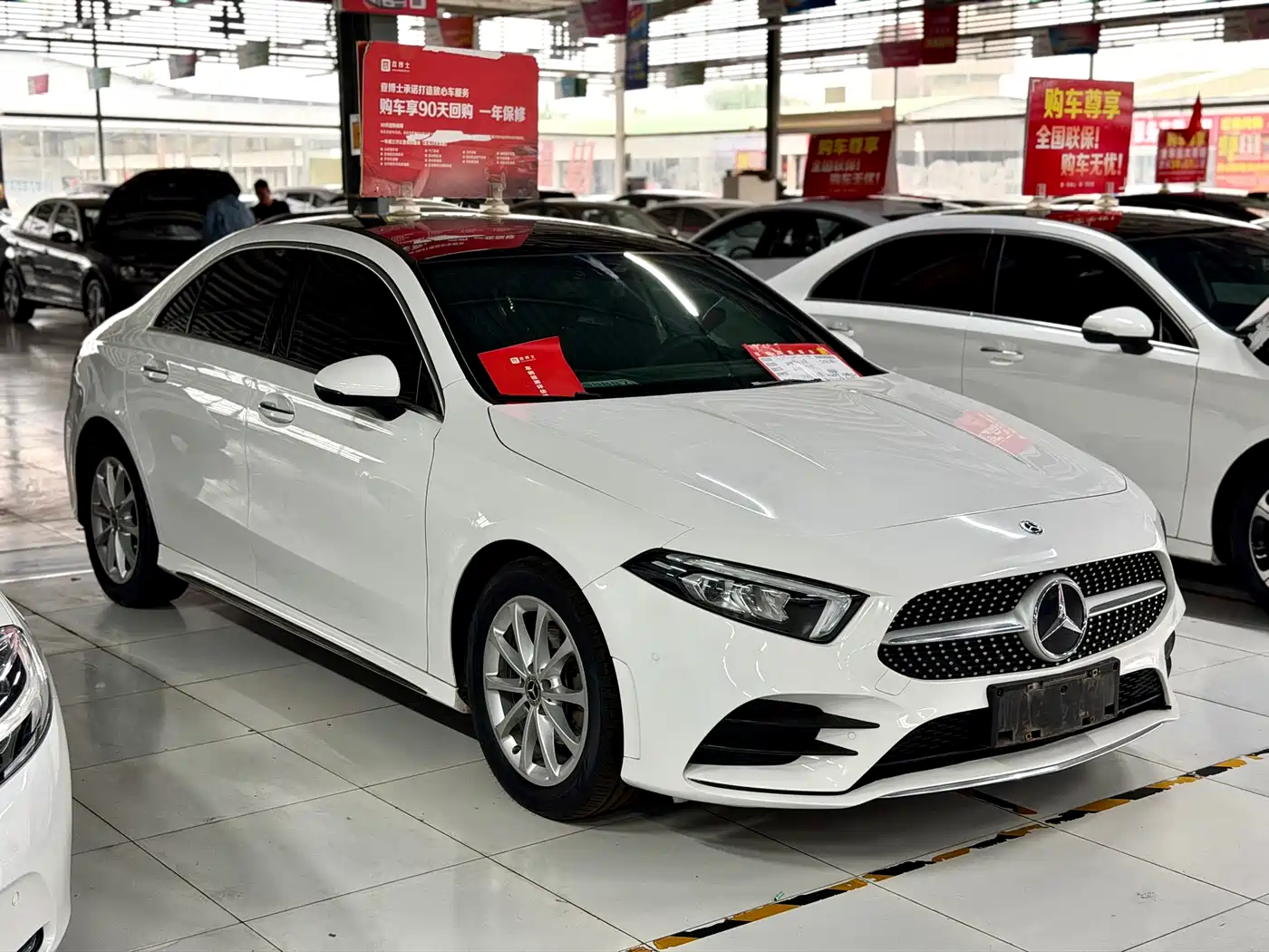 Mercedes-Benz A-Class 2020 A 200 L Sport Sedan фото 3
