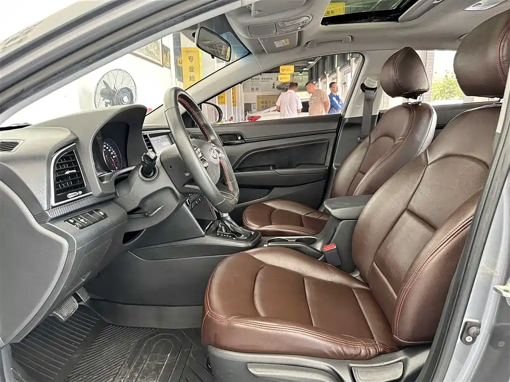 Hyundai Elantra 2018 1.4T DCT Dynamic·Vitality Model фото 4
