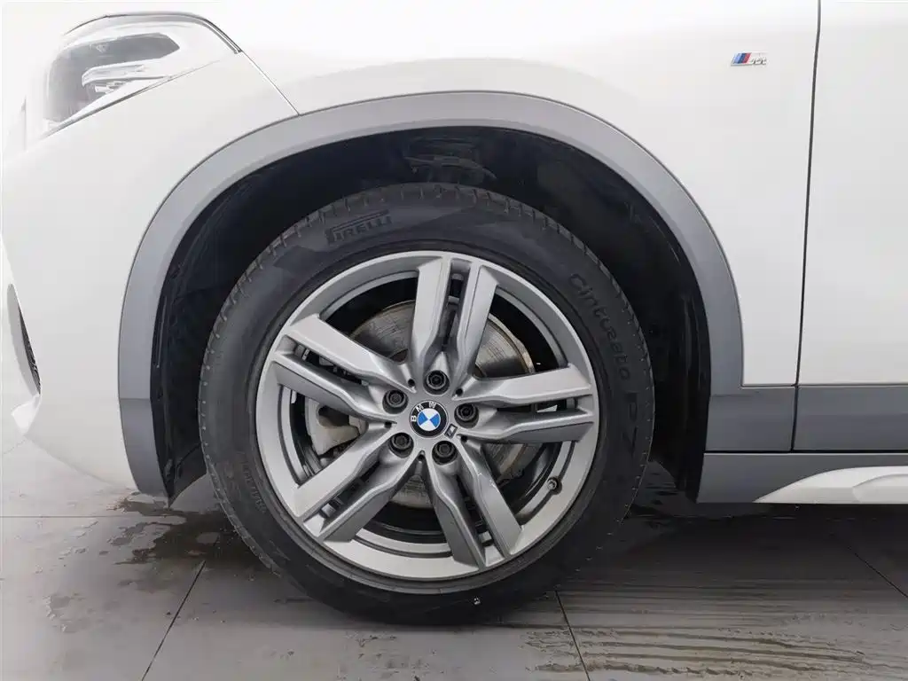 BMW X2 2021 sDrive25i Leading M Off-Road Package фото 17