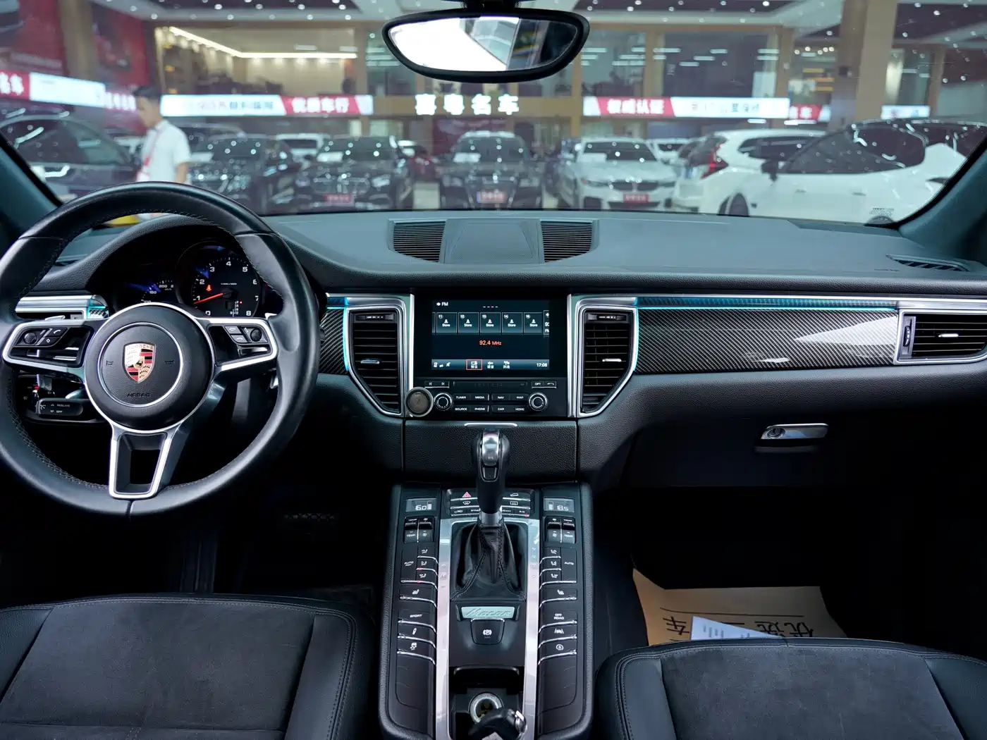 Porsche Macan 2017 Macan 2.0T фото 7