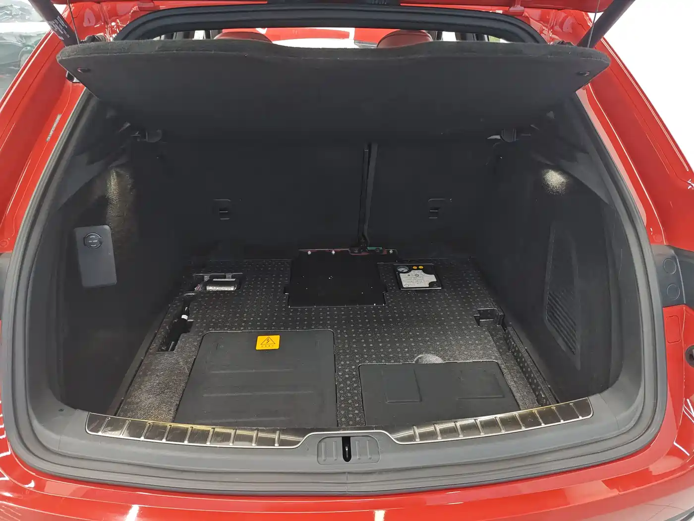 AITO Wenjie AITO M5 2024 Extended Range Max RWD Advanced Smart Driving Edition фото 25