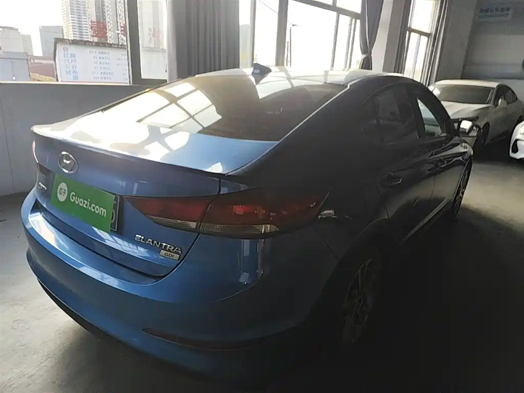 Hyundai Elantra 2016 Model 1.6L Automatic Smart Elite фото 7