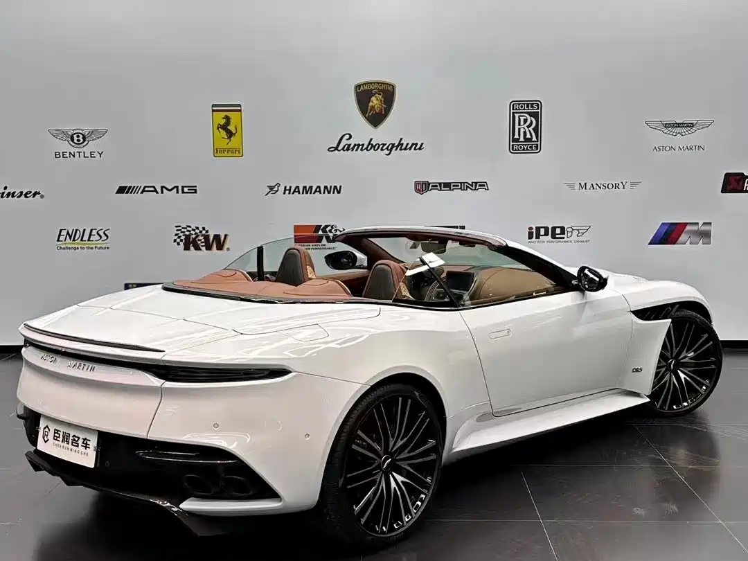 Aston Martin DBS 2020 DBS Superleggera V12 Volante фото 9