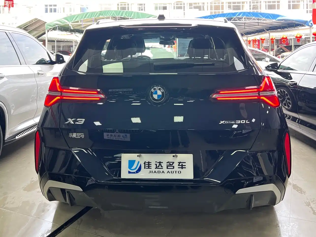 BMW X3 2025 xDrive30L Premium Model M Sport Black Package фото 14