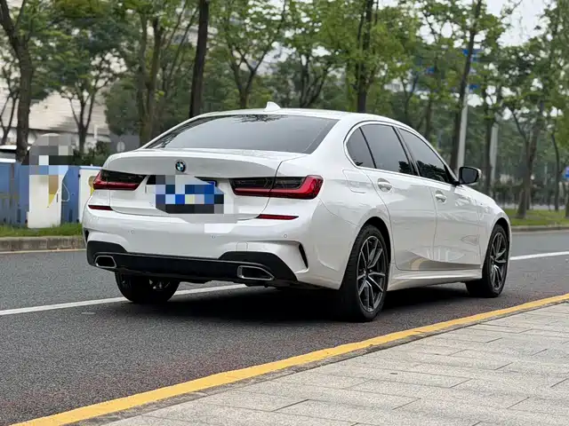 BMW 3 Series 2022 320Li M Sport Package — фото 4