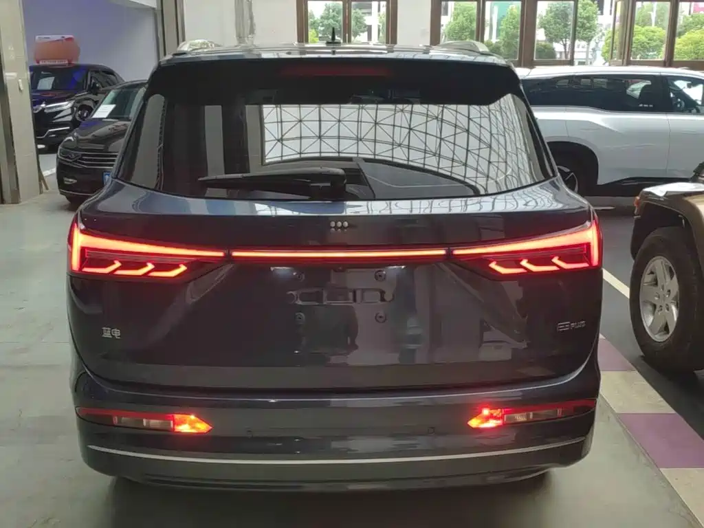 Landian E5 PLUS 2025 2026 Model 165km Long Range First Enjoy Edition Ultra 5-seater