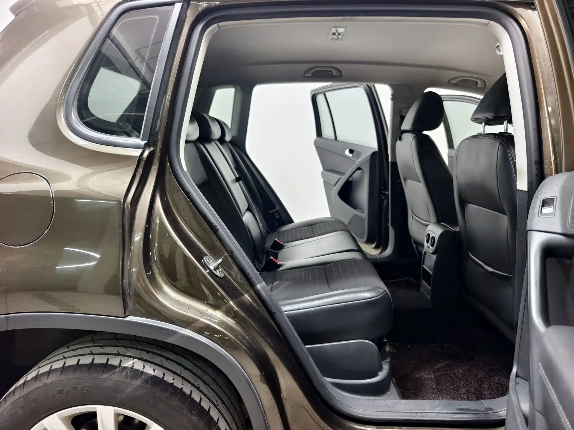 Photo 15 - Volkswagen Tiguan