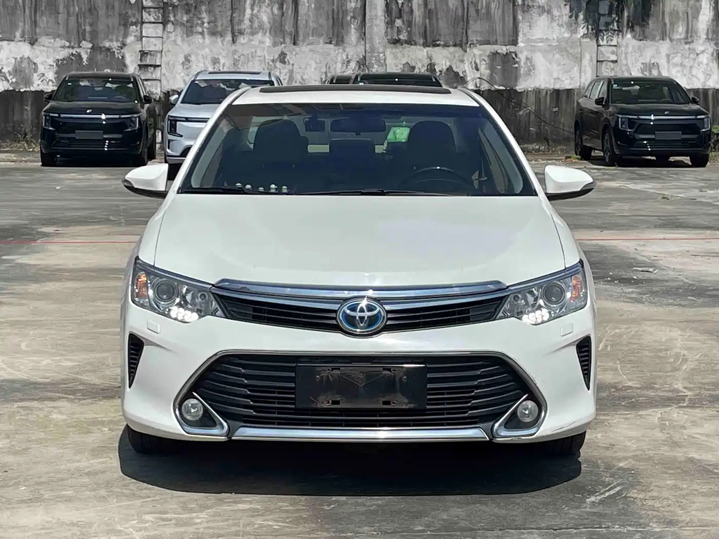 Toyota Camry 2017 2016 Hybrid 2.5HG 10th Anniversary Luxury Navigation Edition