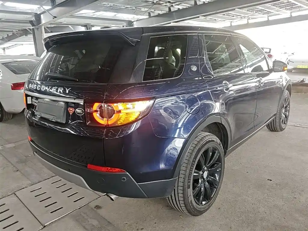Land Rover Discovery Sport (Import) 2015 2.0T HSE Luxury фото 7