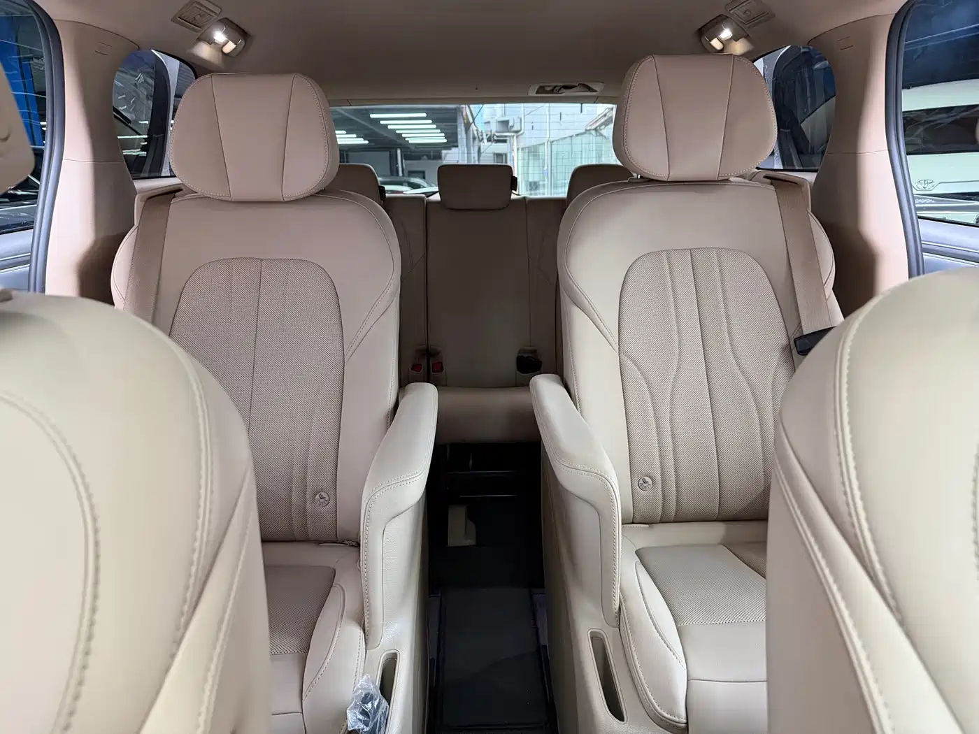 BUICK GL8 NEW ENERGY