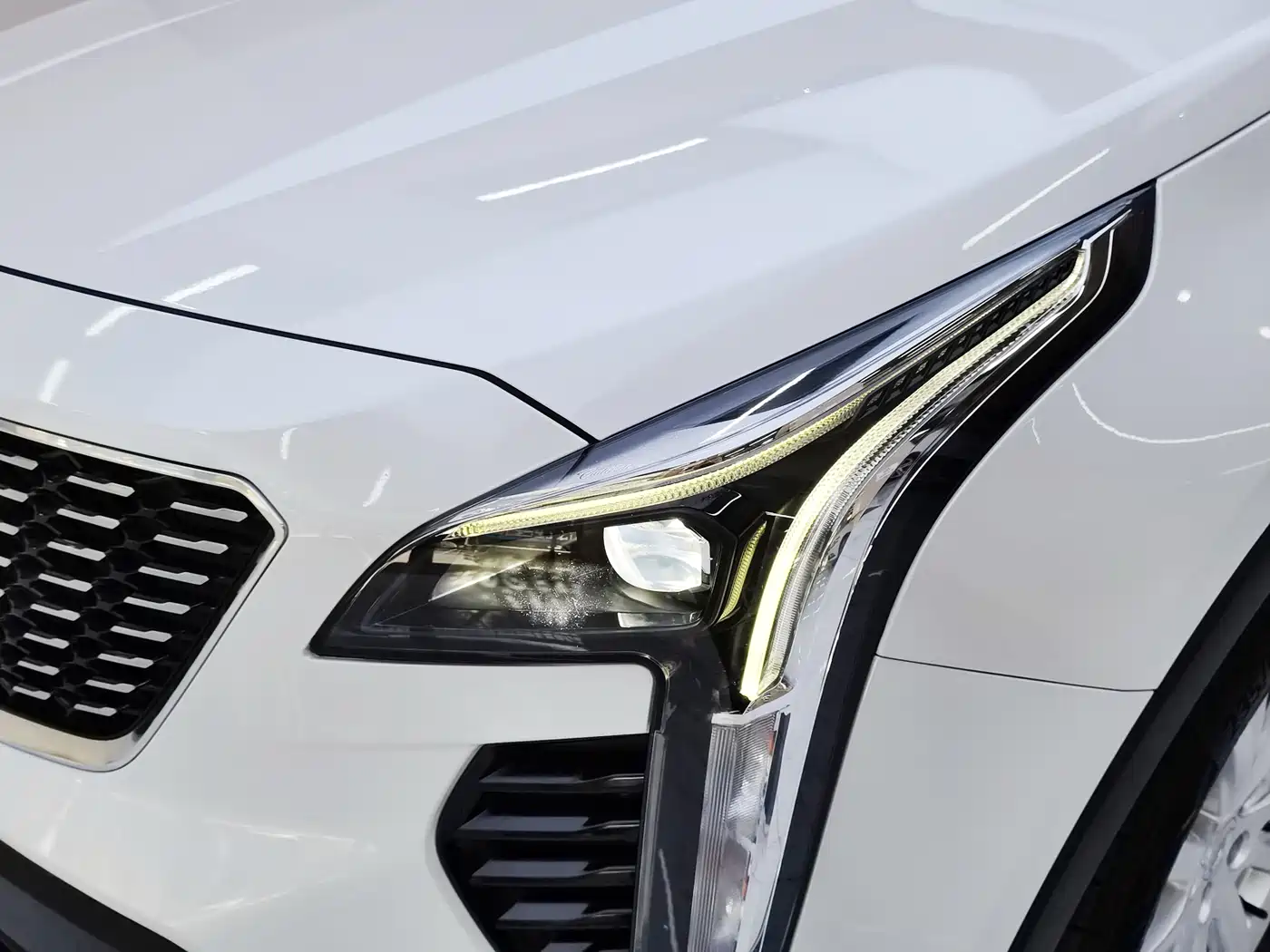 Cadillac XT4 2021 28T FWD Technology Edition фото 14