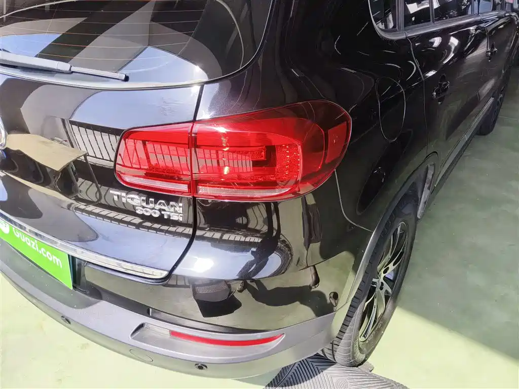 Volkswagen Tiguan 2016 Model 300TSI Automatic 2WD Luxury Edition фото 8