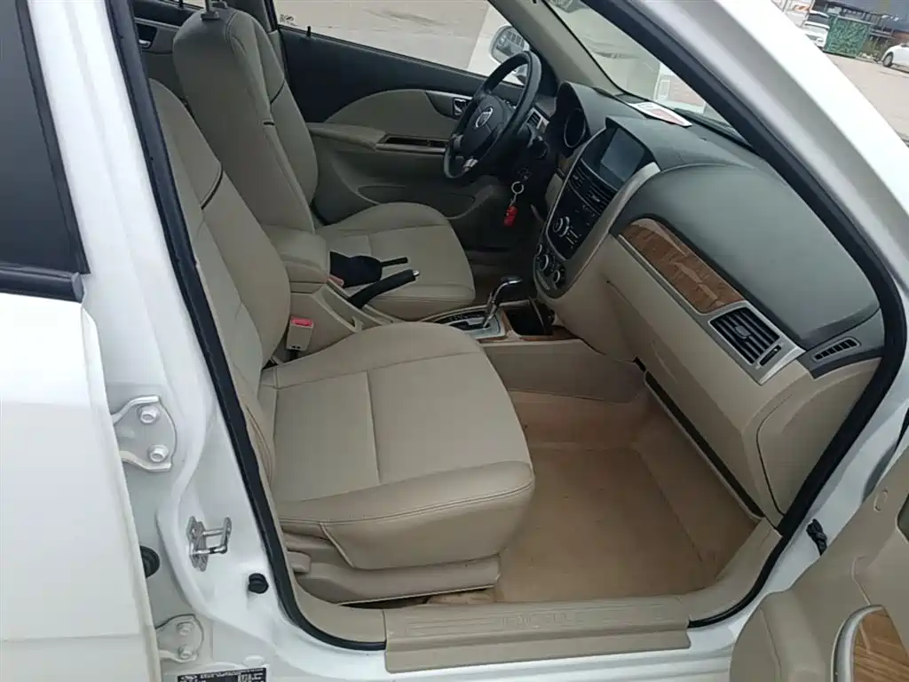 Buick Excelle 2015 1.5L Automatic Classic фото 20