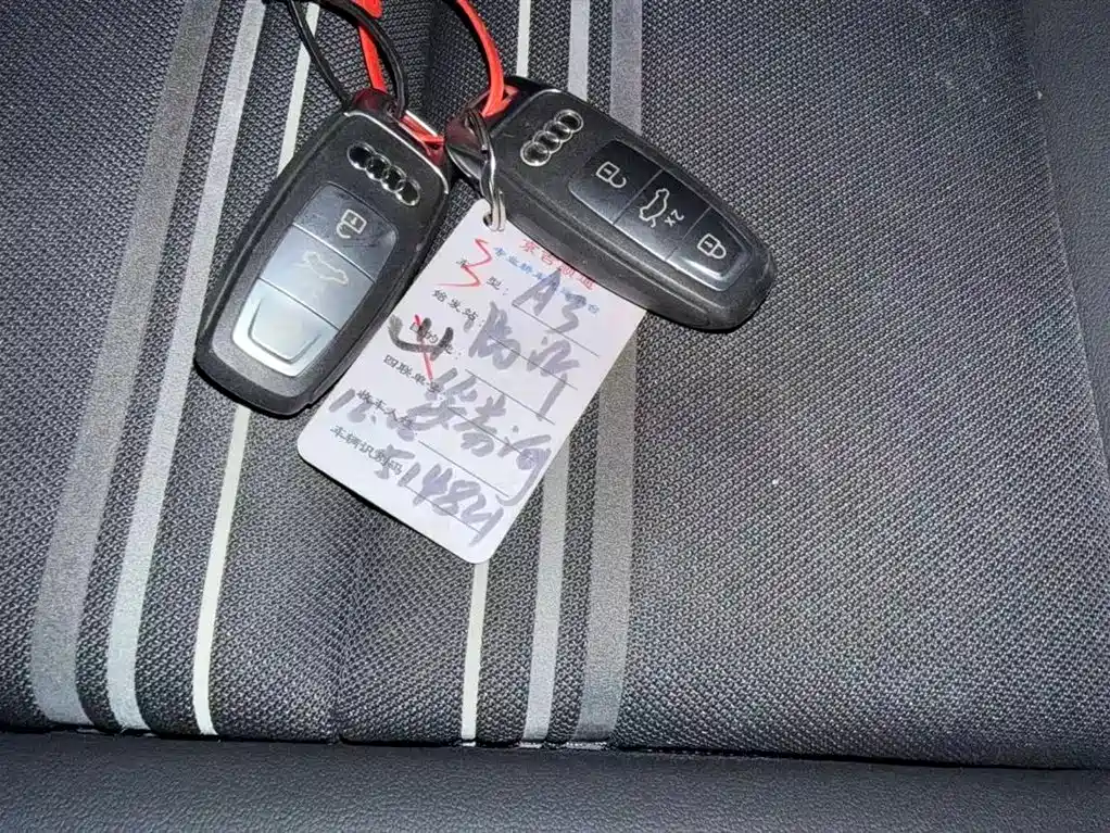 AUDI A3