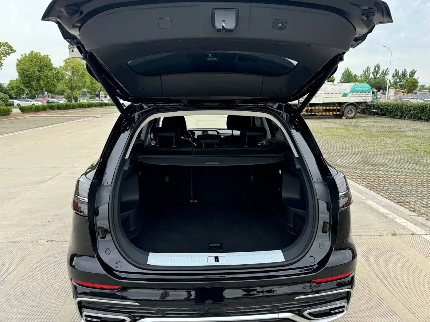 Hongqi HS5 2023 2.0T AWD Flag Enjoy Pro Edition фото 13