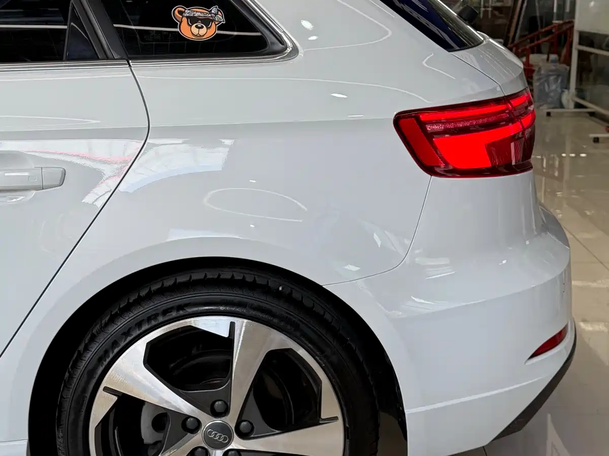 Audi A3 2017 Sportback 40 TFSI Sport фото 15