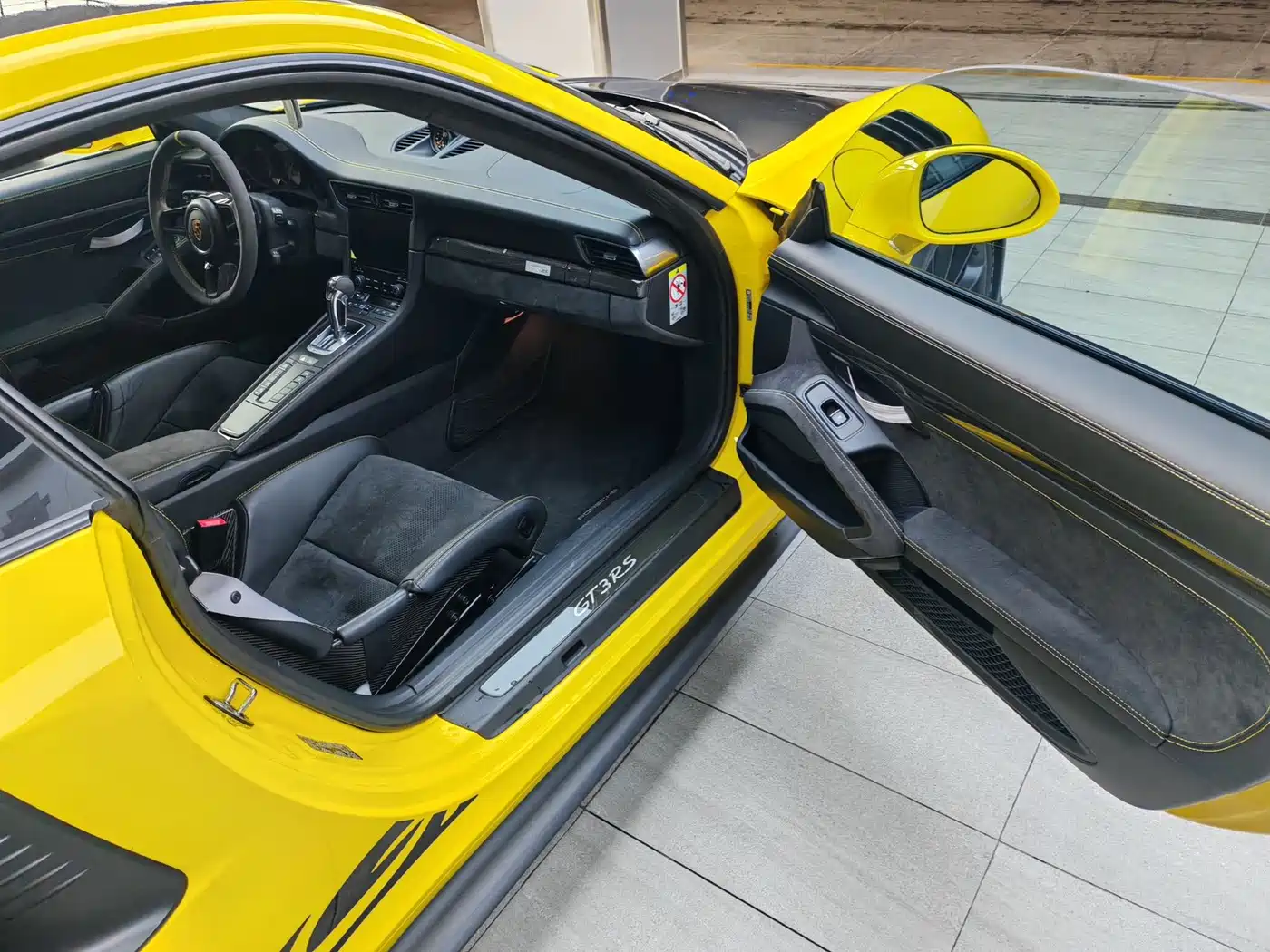 Porsche 911 2018 GT3 RS 4.0L фото 10
