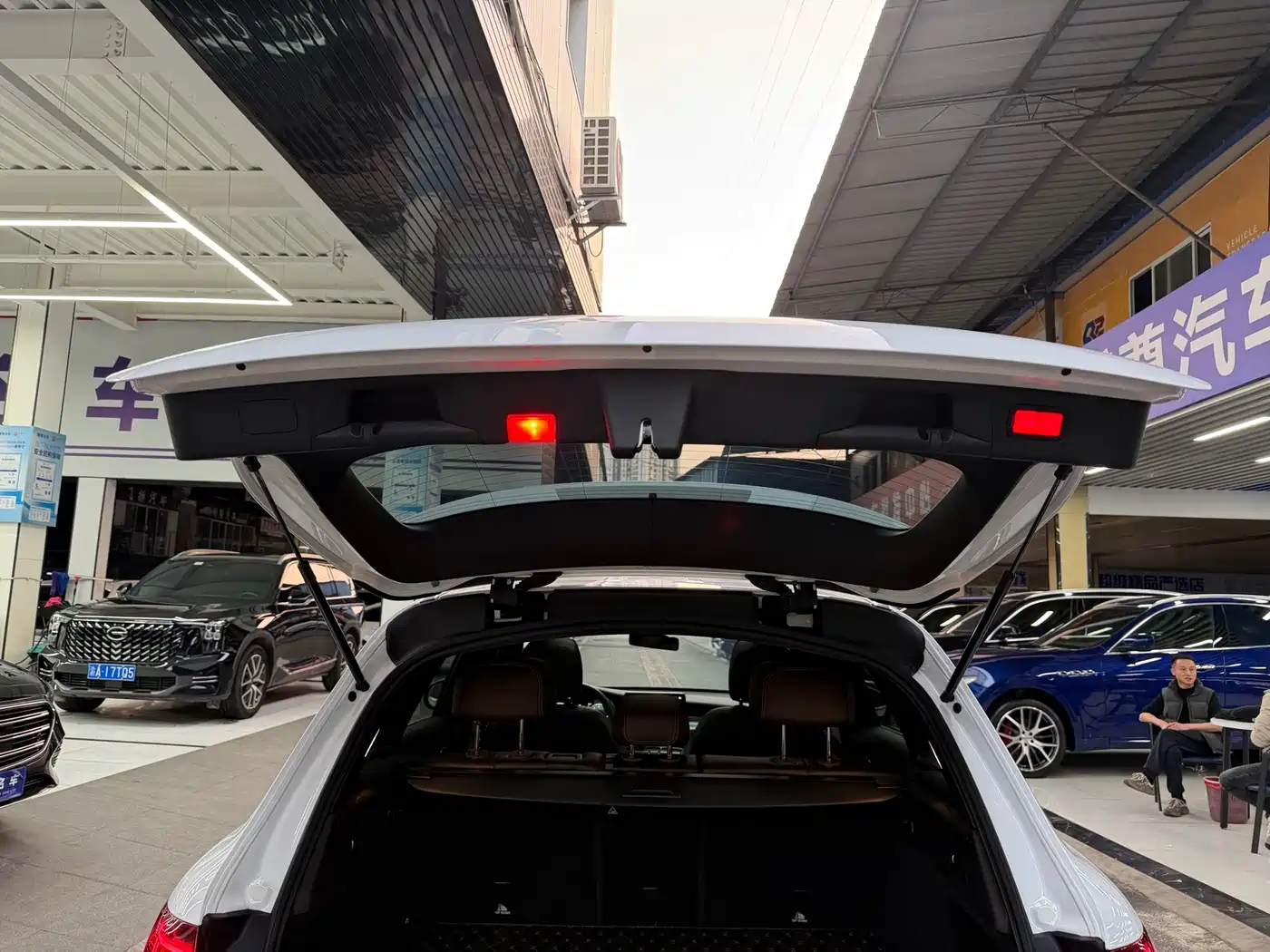 Mercedes-Benz GLC 2020 Facelift GLC 260 L 4MATIC Luxury фото 20