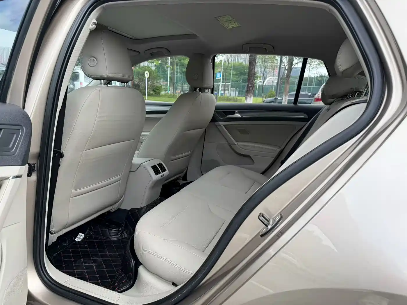 Volkswagen Golf 2014 1.4TSI Automatic Comfort фото 9